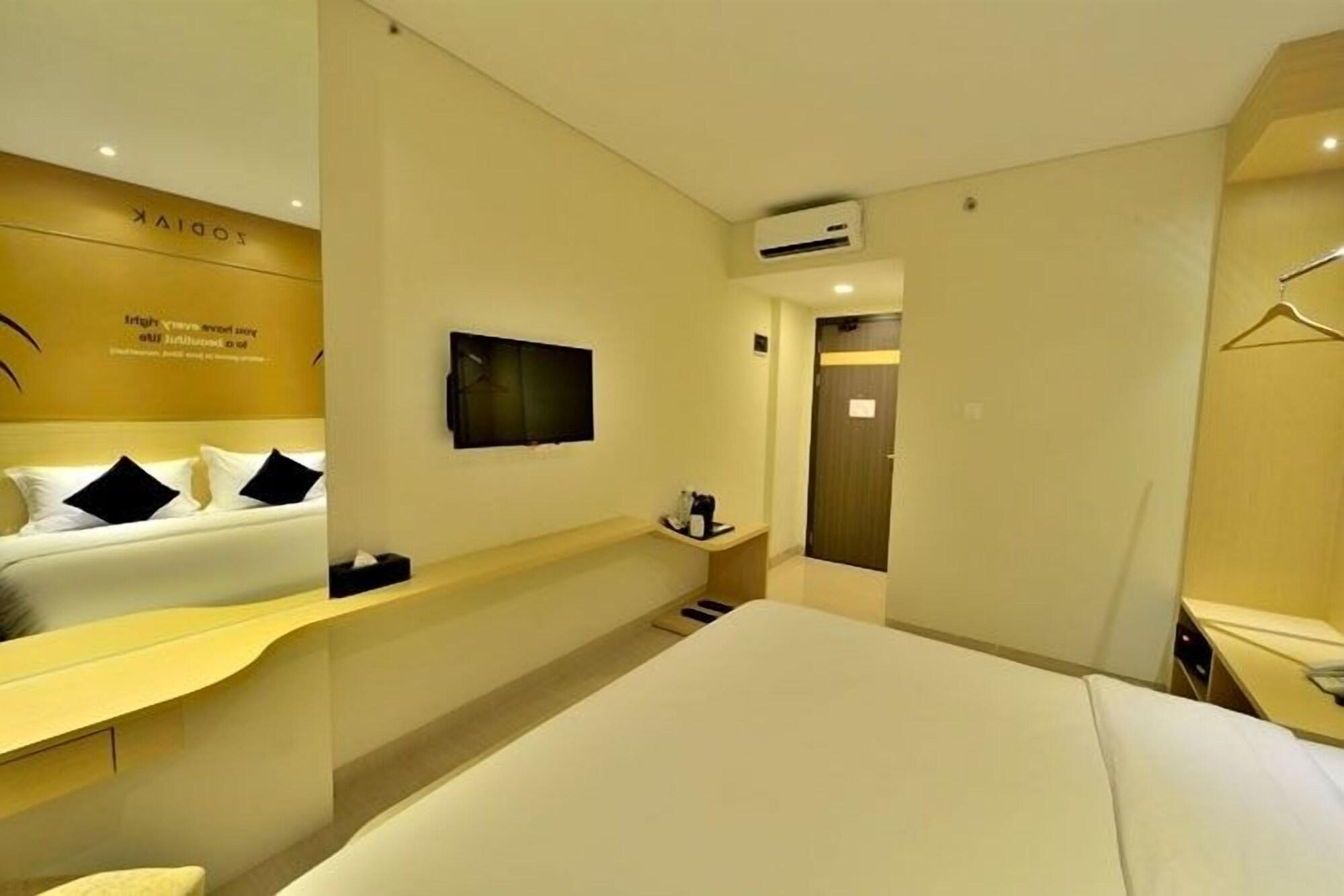 בנדונג Zodiak Asia Afrika By Kagum Hotels מראה חיצוני תמונה