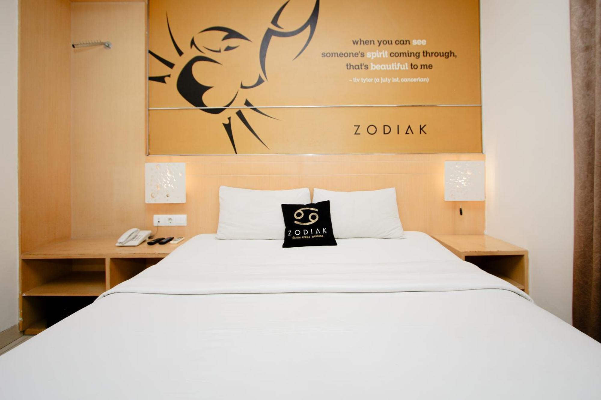 בנדונג Zodiak Asia Afrika By Kagum Hotels מראה חיצוני תמונה