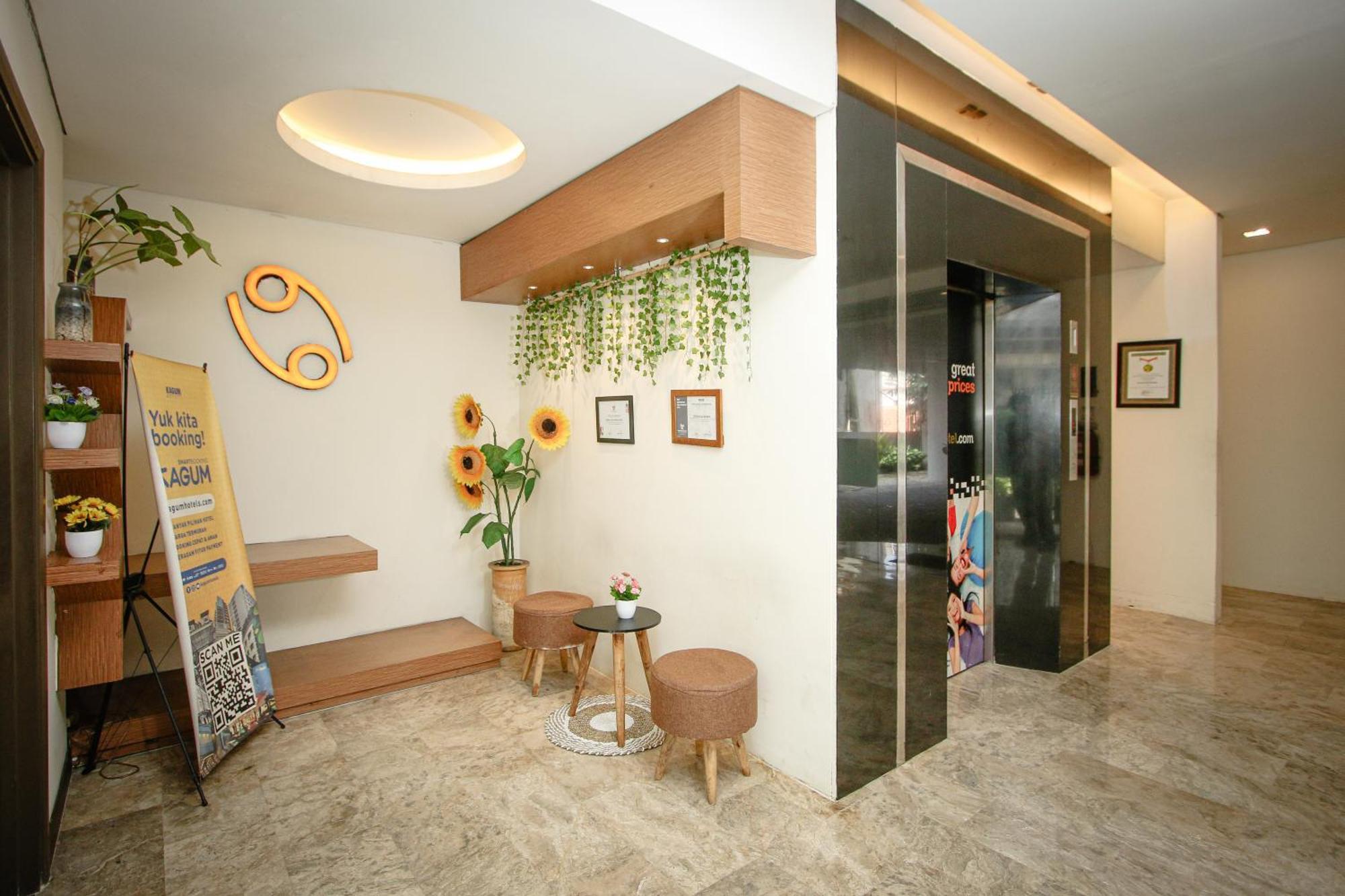 בנדונג Zodiak Asia Afrika By Kagum Hotels מראה חיצוני תמונה