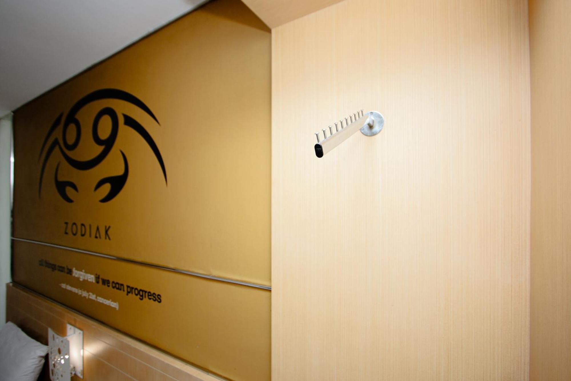 בנדונג Zodiak Asia Afrika By Kagum Hotels מראה חיצוני תמונה