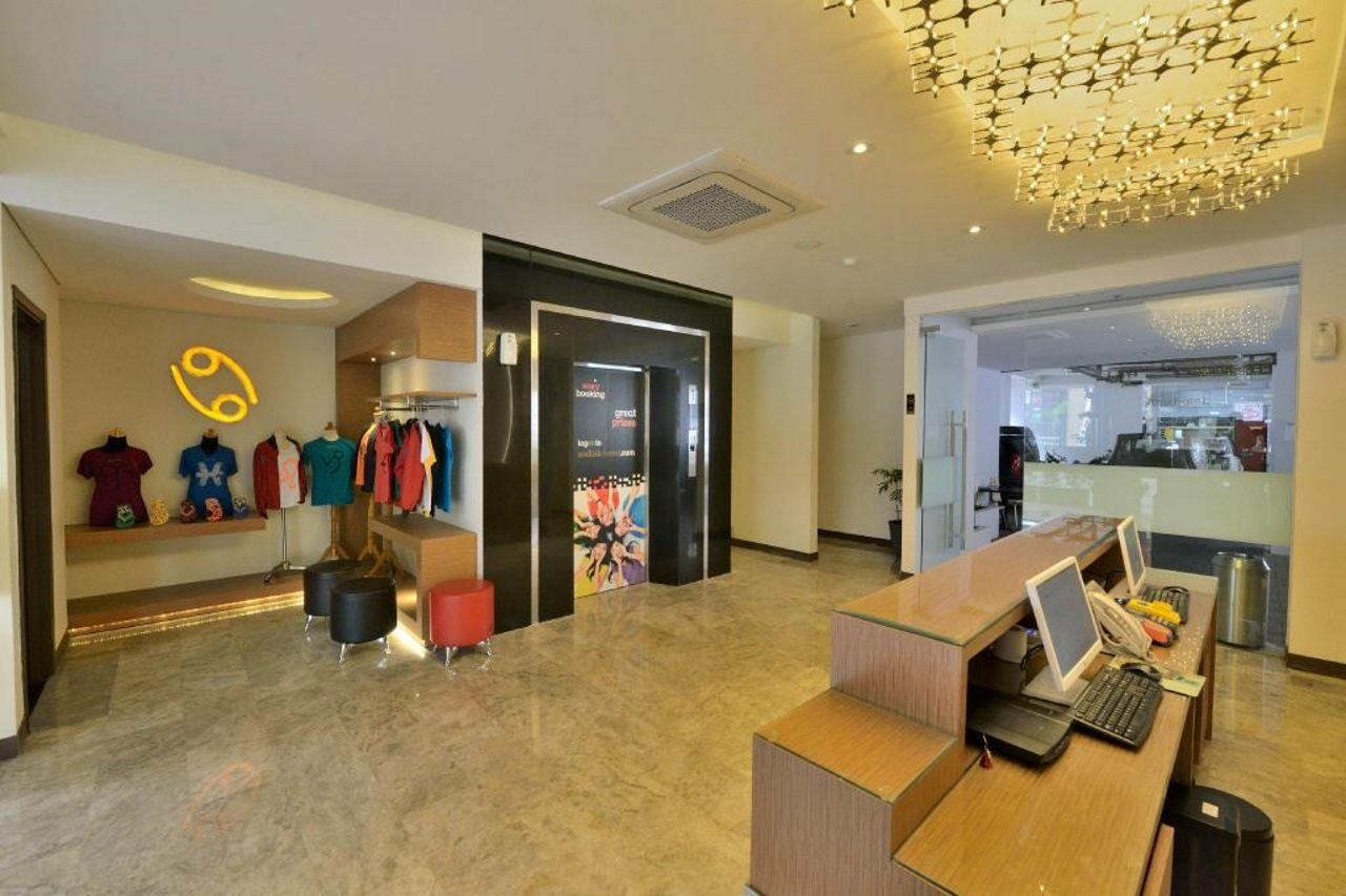 בנדונג Zodiak Asia Afrika By Kagum Hotels מראה חיצוני תמונה